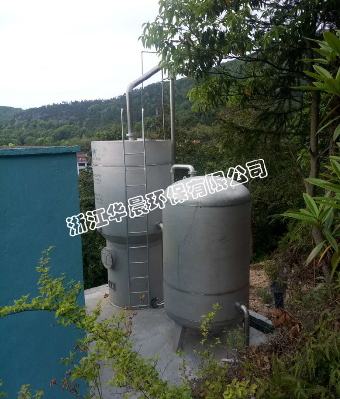 不銹鋼無(wú)動(dòng)力壓力式凈水器(圖1)